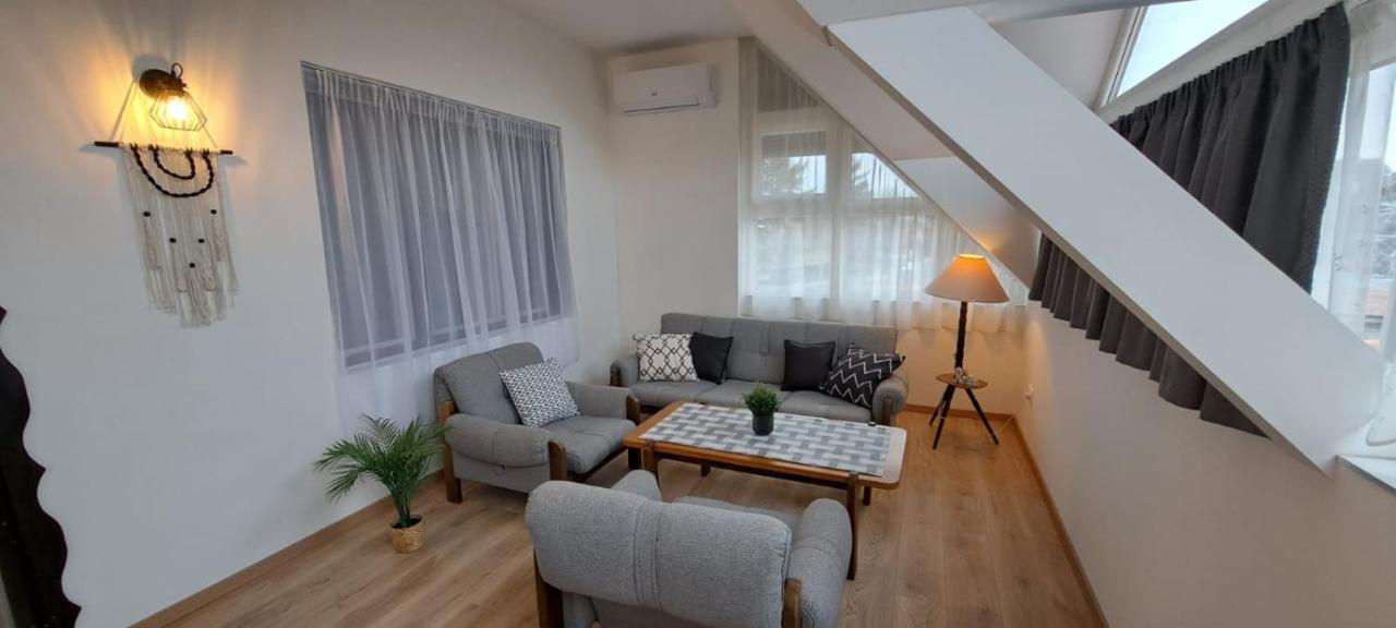 Babi Apartmanhaz Gyenesdiás Kültér fotó